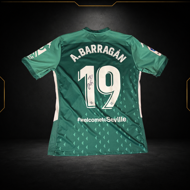 Real Betis Special Edition Héroes Béticos 2019/20 A. Barragán #19 Signed - Match Prepared (9,5/10) (M)