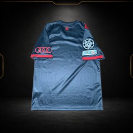 Bayern Munich Third Jersey 2022/23 (9.5/10) (164)