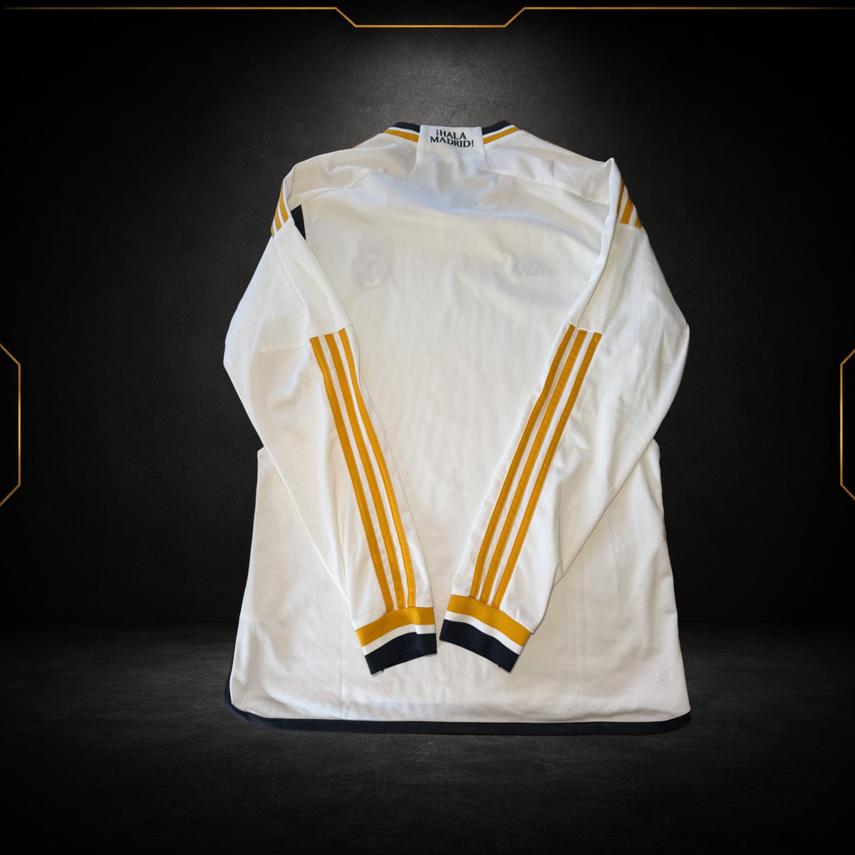 Real Madrid Home Jersey 2023/24 Long Sleeve (9.5/10) (L)