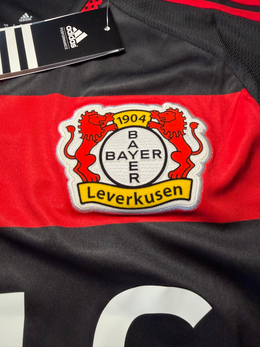 Bayer Leverkusen Home Jersey 2015/16 - Chicharito #7 (10/10) (S)