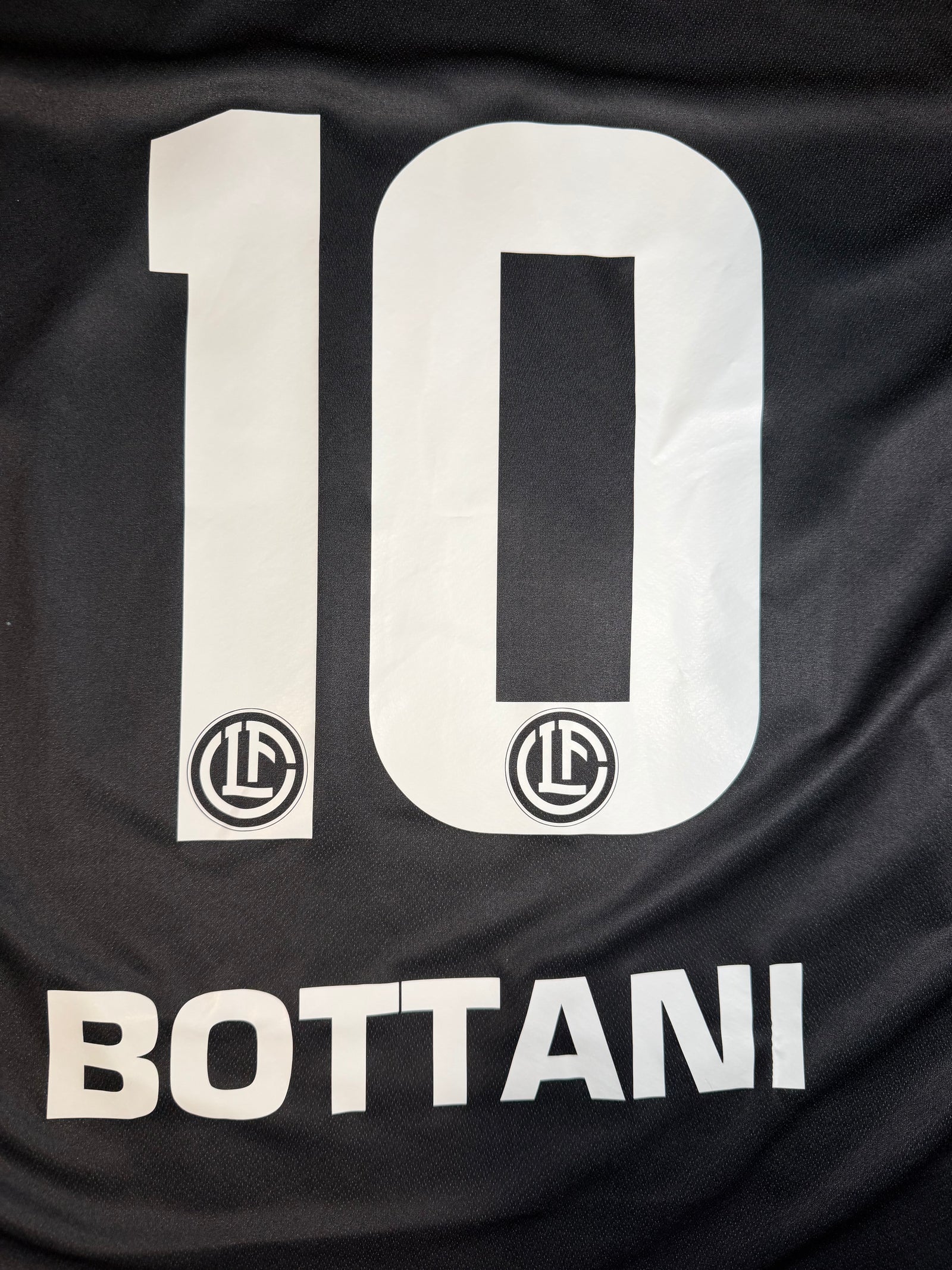 FC Lugano Home Jersey 2023/24 Bottani #10 - (9,5/10) (XL)