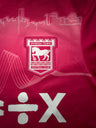 Ipswich Town third 2024/25 — écusson Ipswich Town