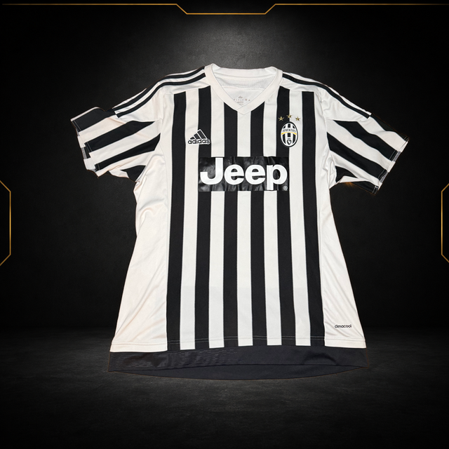 Juventus Home 2015/16 (9/10) (L)