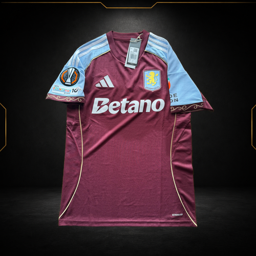 Aston Villa domicile 2025/26 — vue de face